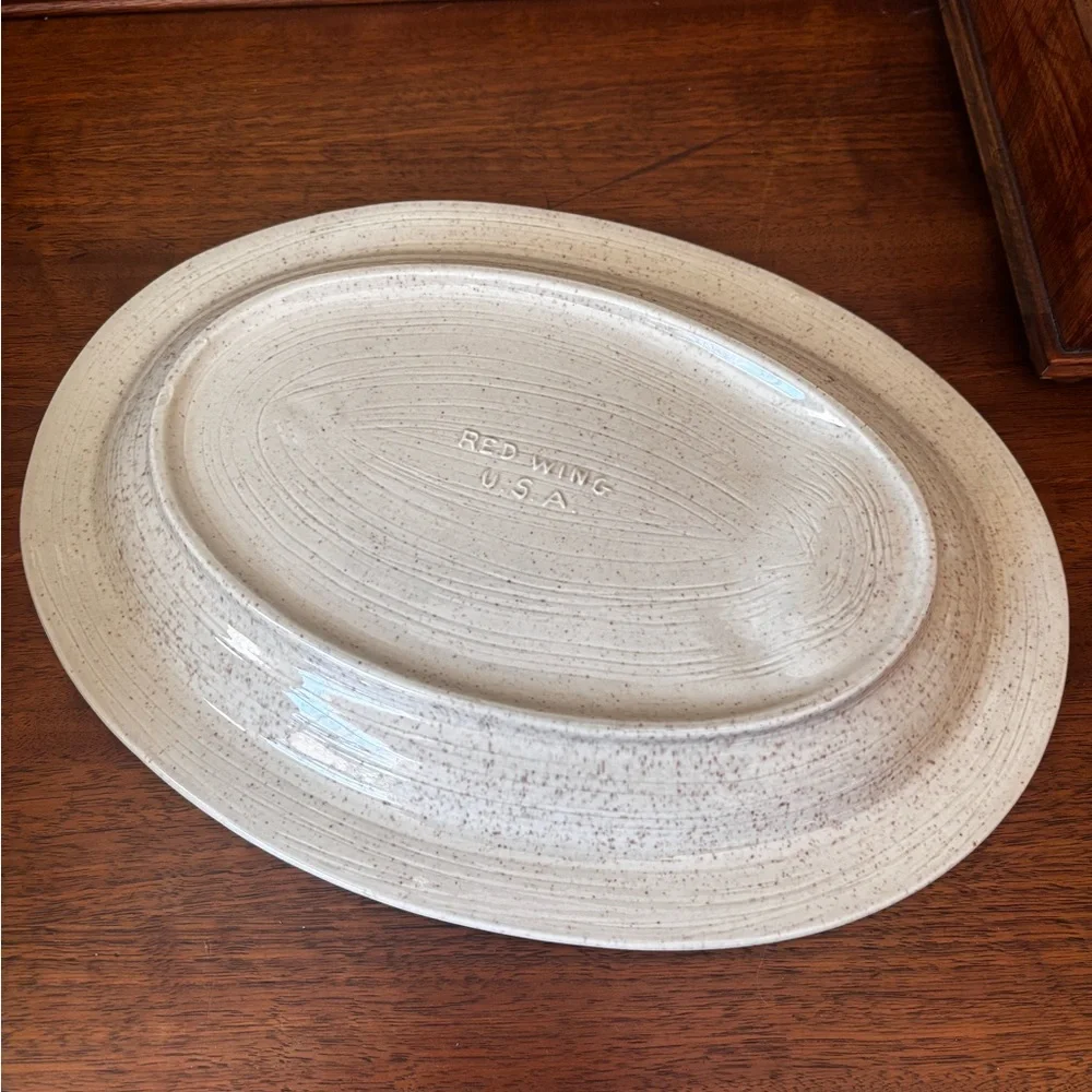 Vintage Red Wing USA Speckled Cream Leaf Design Platter